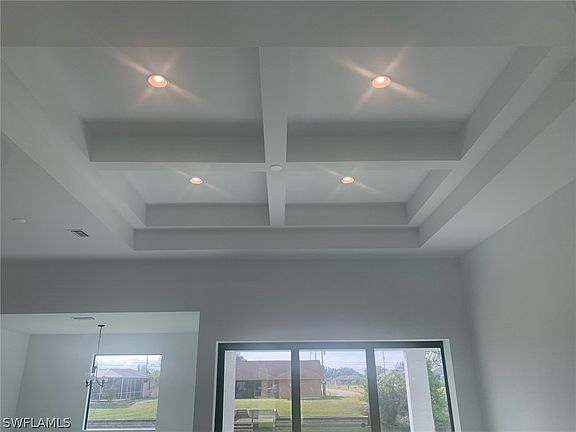 5th image of 702 SE 1st Terrace Cpe