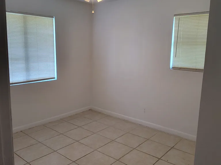 5700 Carter Rd — Photo 17