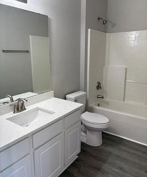 140 Oak Towne Dr #E-3 — Photo 17