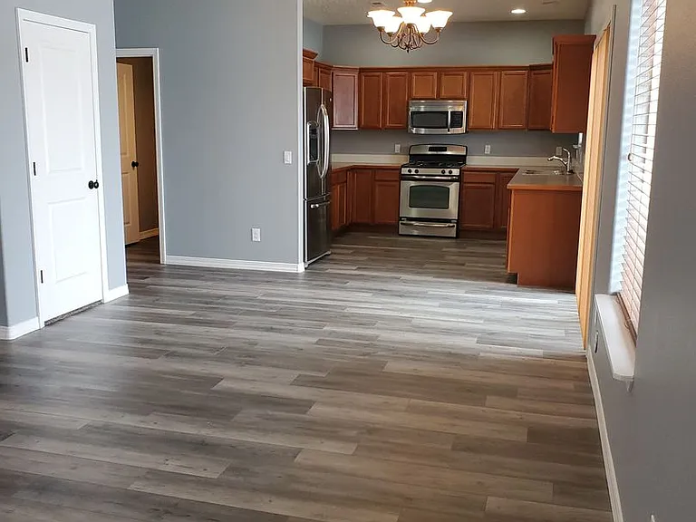 4615 W Princetown Ln — Photo 7