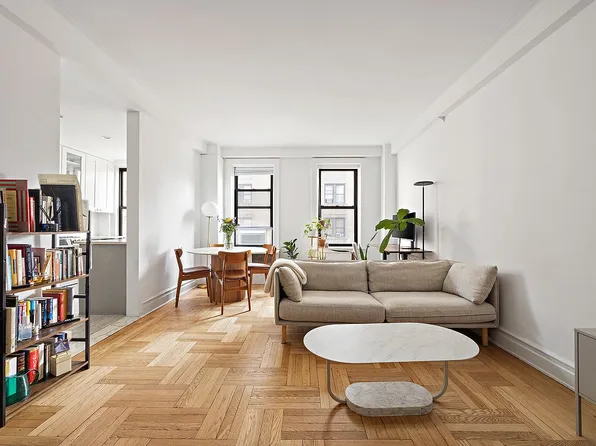 878 W End Ave APT 8C, New York, NY 10025