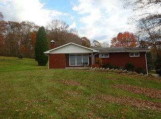 6825 Italy Rd, Export, PA 15632