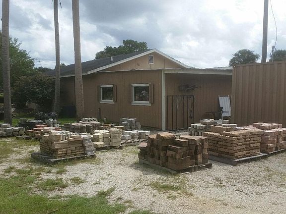 2nd image of 12426 S Us Highway 441