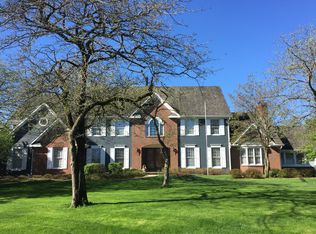5429 N Tall Oaks Dr, Long Grove, IL 60047