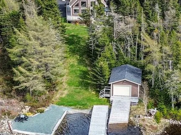 17 Cupids Big Pond Road, Makinsons, NL A0A2X0