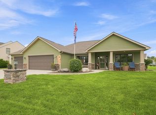 1112 Woodland Pass, Fort Wayne, IN 46818