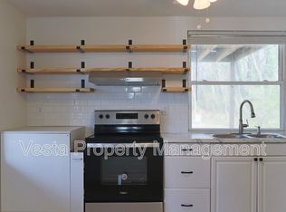 131 Moody Ave, Candler, NC 28715