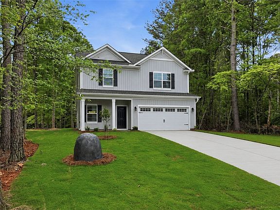 2nd image of 1072 Shirley Dr
