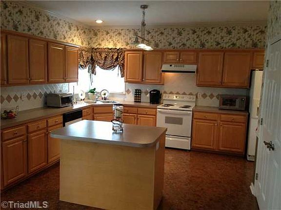 Island Kitchen