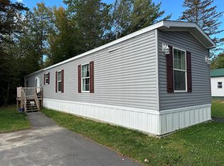 3 Lakeview Dr, Holden, ME 04429