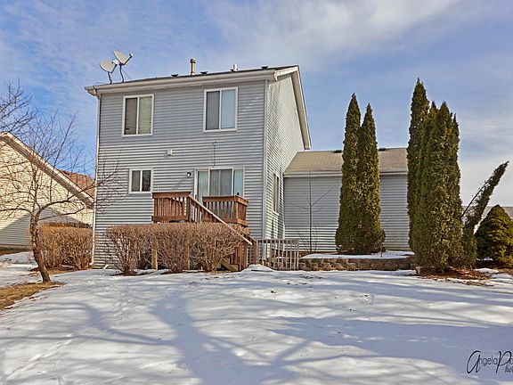 2nd image of 1884 Cambridge Dr