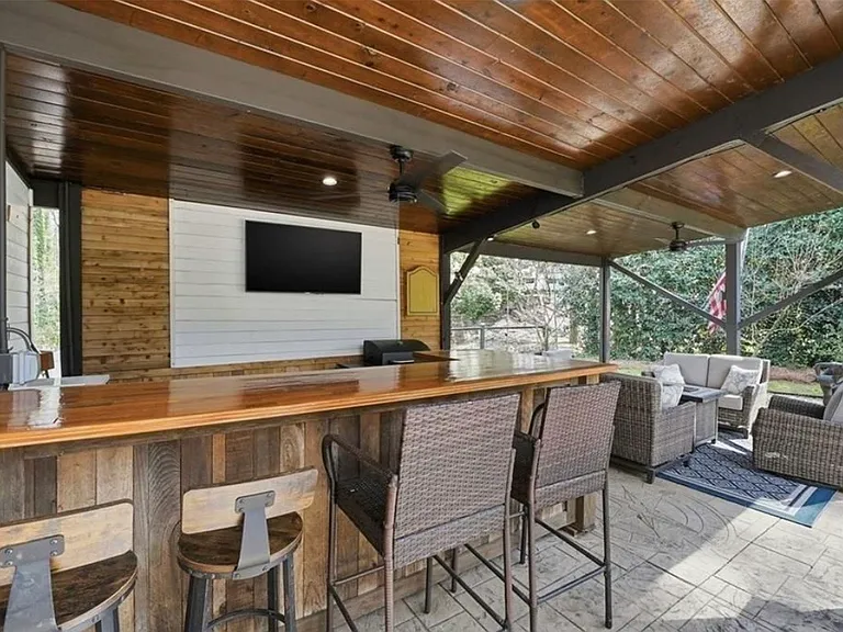 2158 Chartley Pl — Photo 40