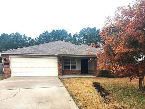 279 Honor Ct, Bethel Heights, AR 72764