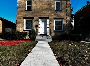 227 Geneva Ave, Bellwood, IL