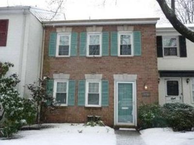 616 Azalea Dr #1, Rockville, MD, 20850