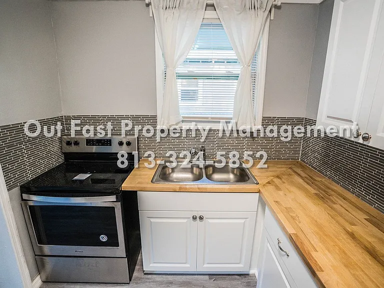 2625 4th Ave S — Photo 14