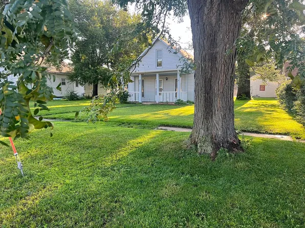 537 Central Ave, Grant, NE 69140