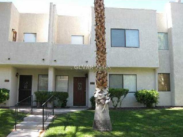 1st image of 2618 Aracatuba Ave