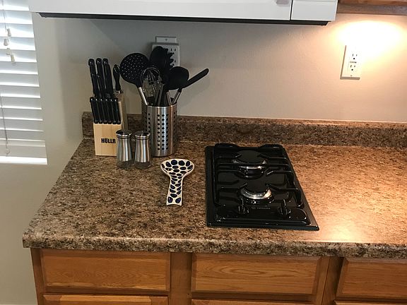 4th image of 228 N College Ave APT 201