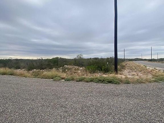 4th image of 30 ROCKY HILLS CIR LOT D2
