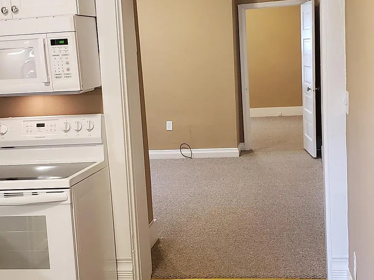 412 Woods Ave SW #4 — Photo 21