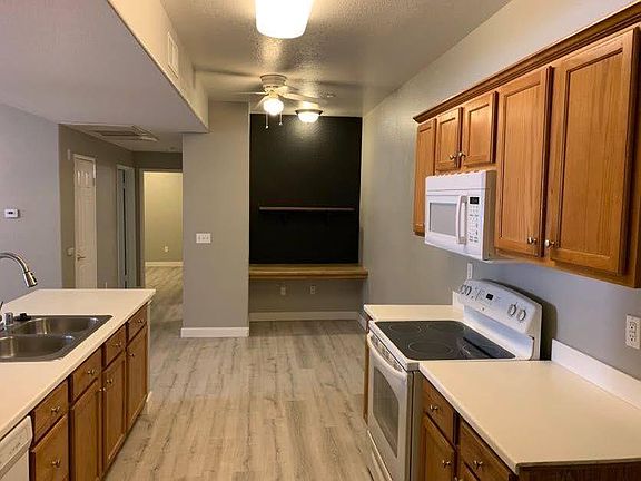 2nd image of 24909 Madison Ave #104