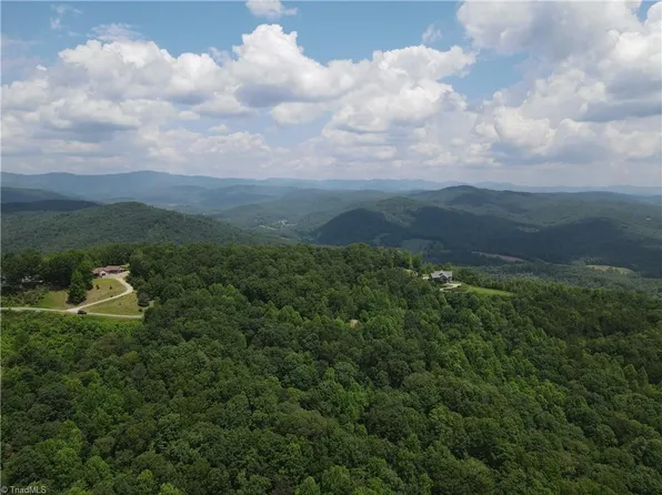 Highland North Rd, North Wilkesboro, NC 28659