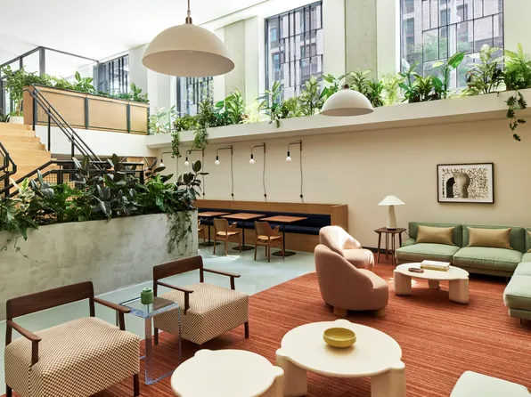 445 Gerard Avenue image 4 of 17