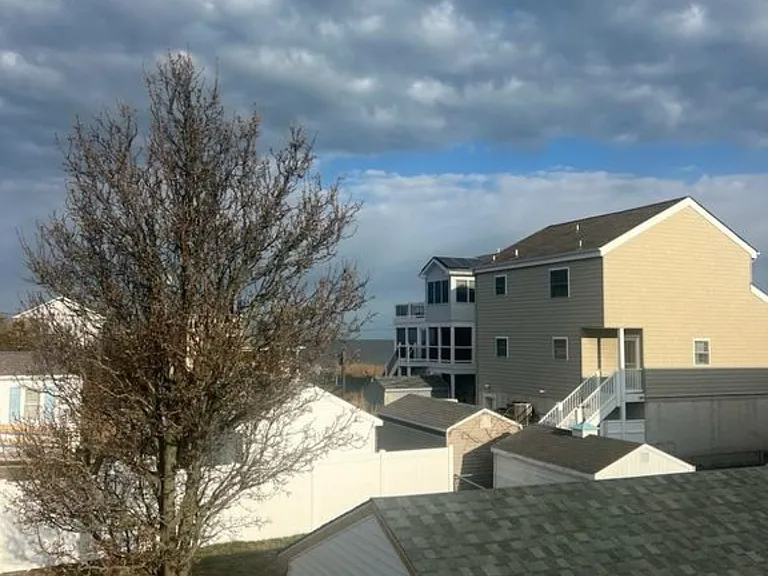 214 Sunray Rd — Photo 25