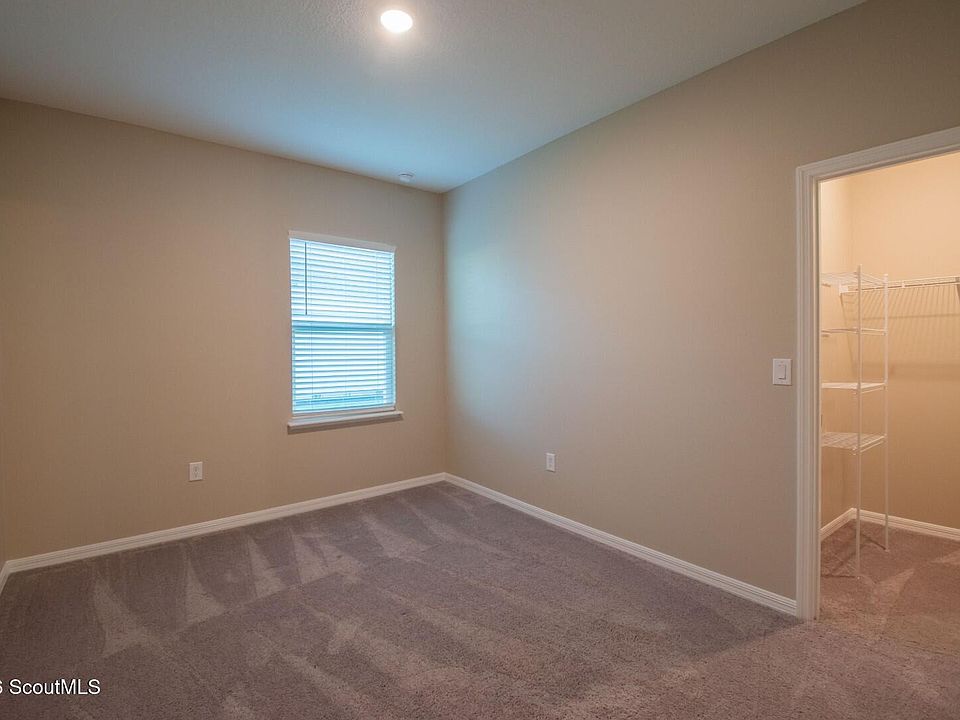1st image of 104 Starboard Ct