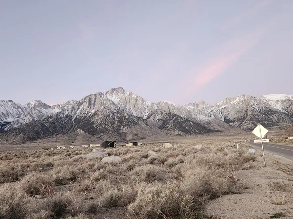 3760 Whitney Portal Rd, Lone Pine, CA 93545