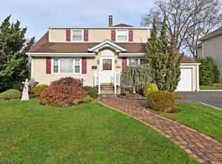 28-03 Zachary Ter, Fair Lawn, NJ 07410