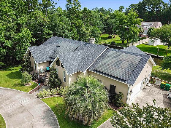 3rd image of 13928 Puerto Dr