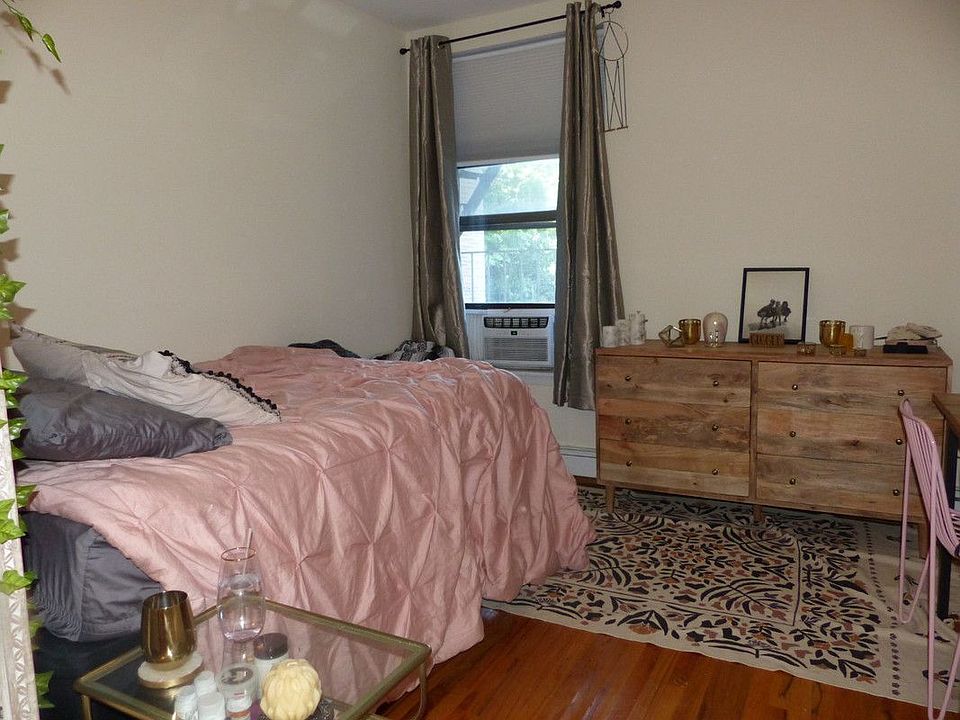 1st image of 293 Central Park W APT 3F