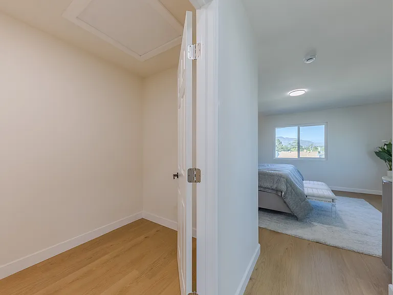 714 Genoa St — Photo 21