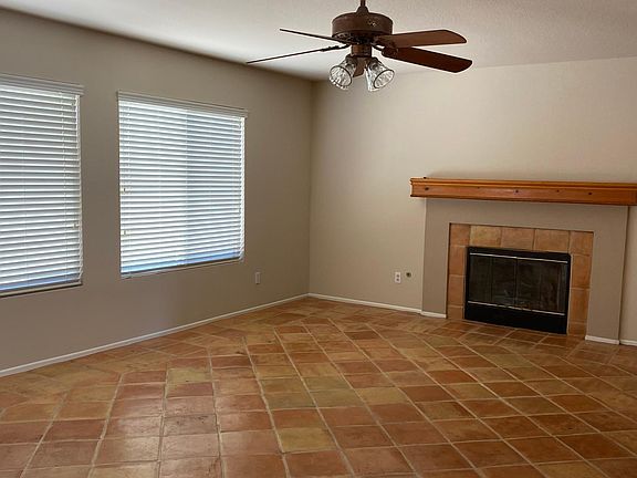3rd image of 35778 Sea Lion Ct