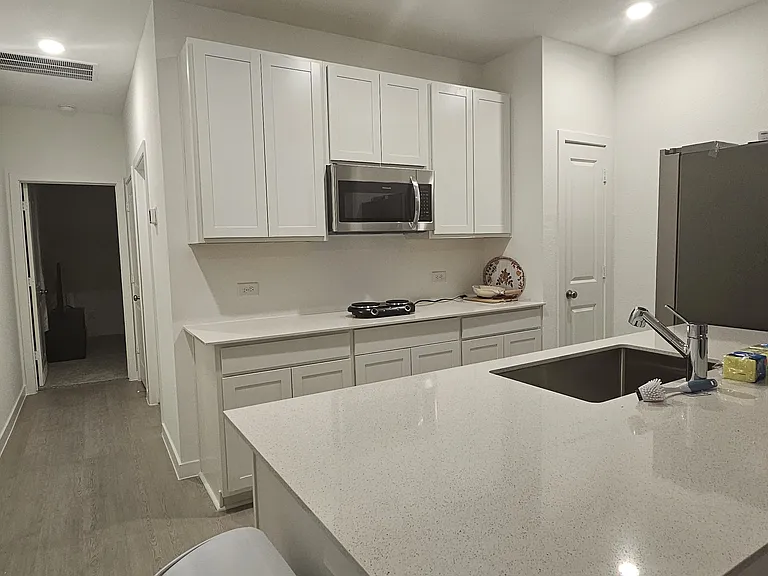 21518 Springhill Grove Ln — Photo 5