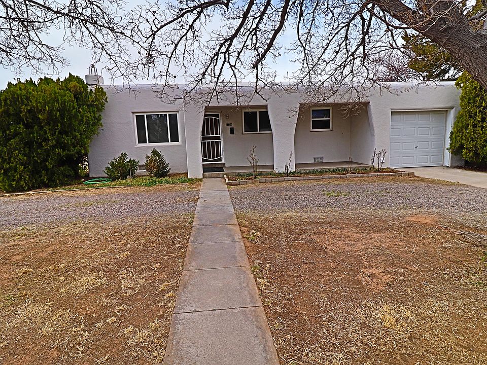 1st image of 2109 La Veta Dr NE