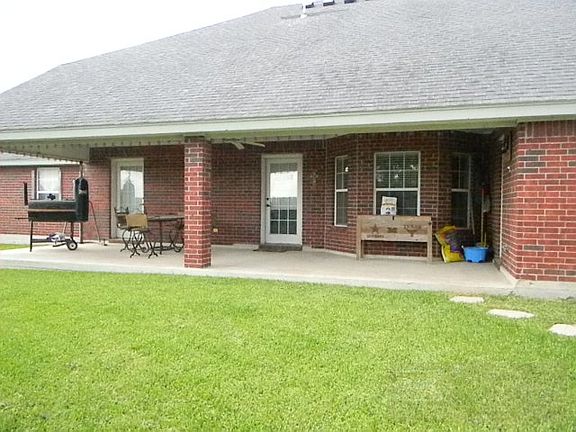5th image of 1702 Hickory Ct