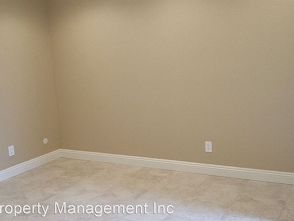 2nd image of 1645 Fern St #8672351