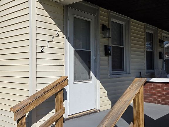 3rd image of 2748 Shelby St