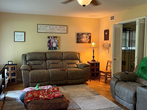 2nd image of 27 Andrews Dr