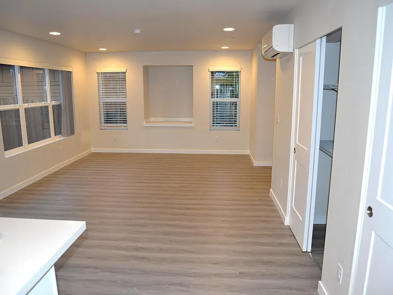 1015 122nd Pl SW — Photo 12