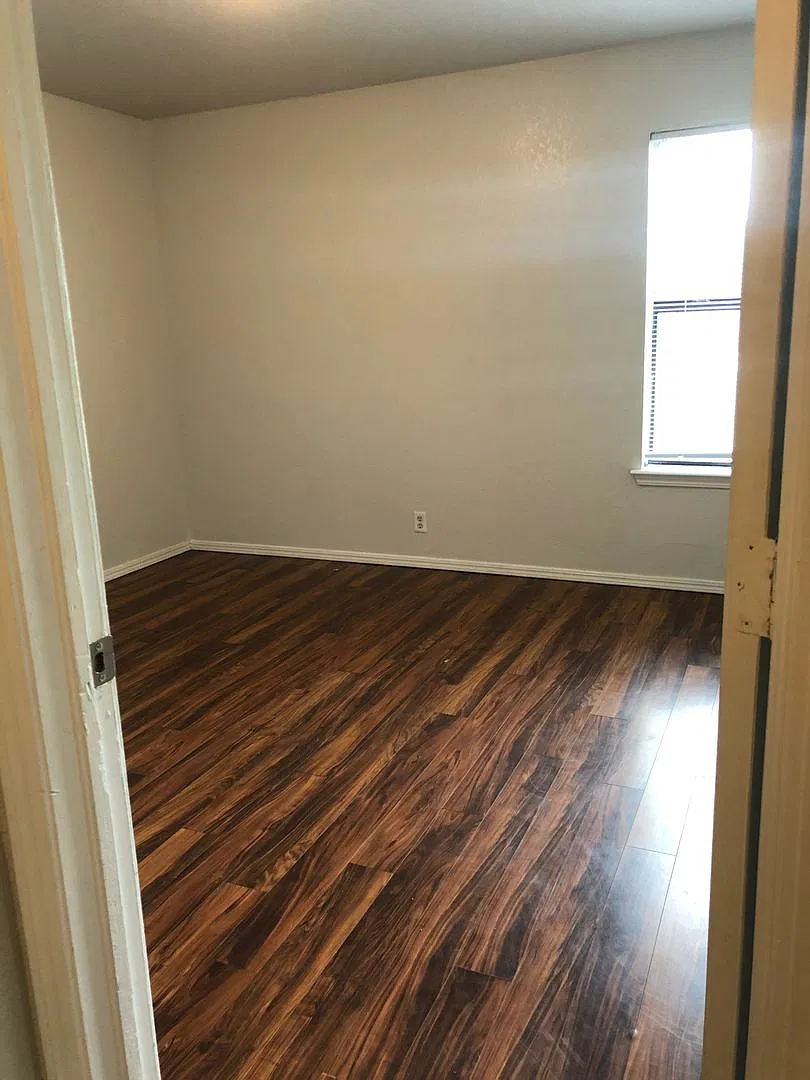 2904 South Juniper Ave — Photo 4