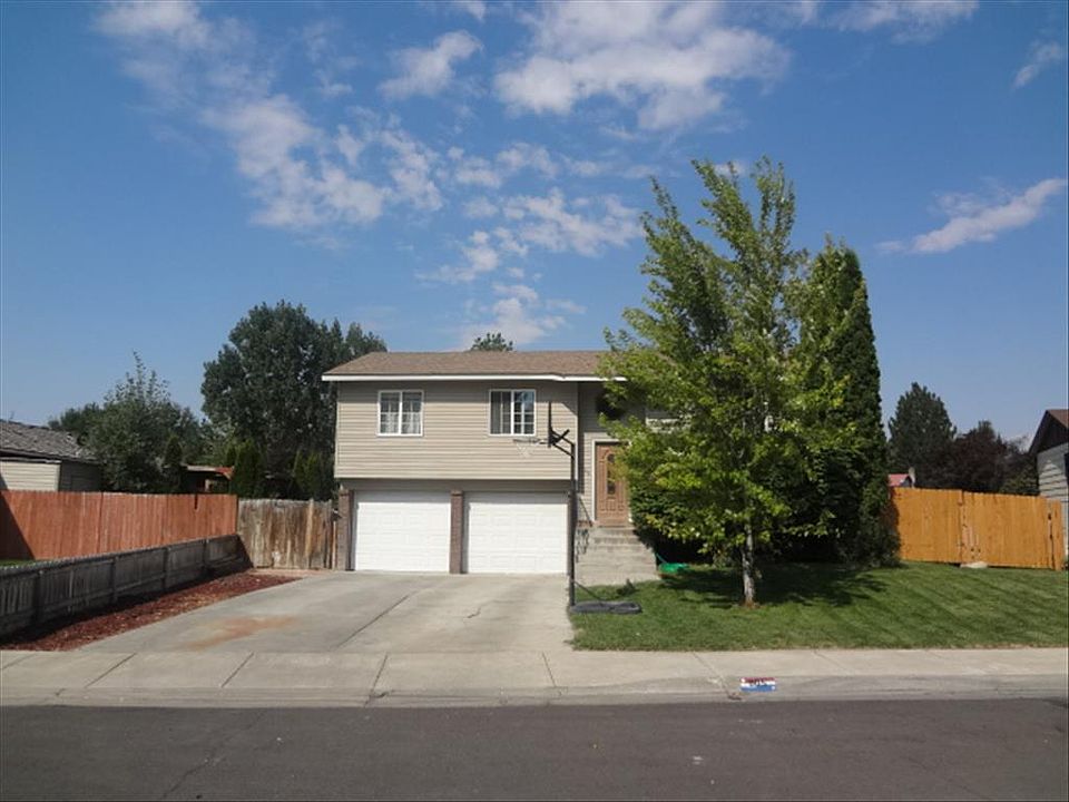 1st image of 805 Calliope Ln