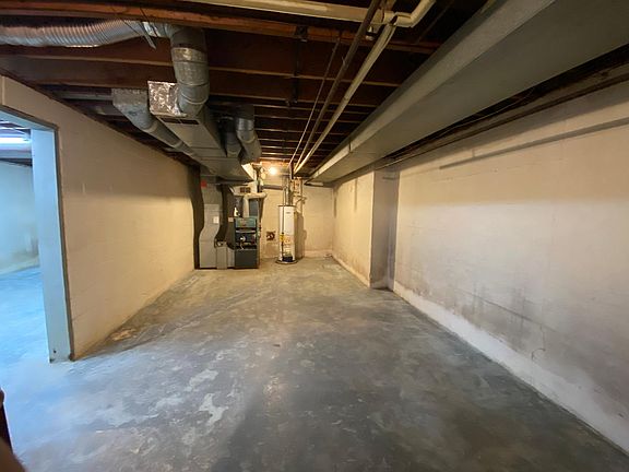 5th image of 554 E Dorothy Ln