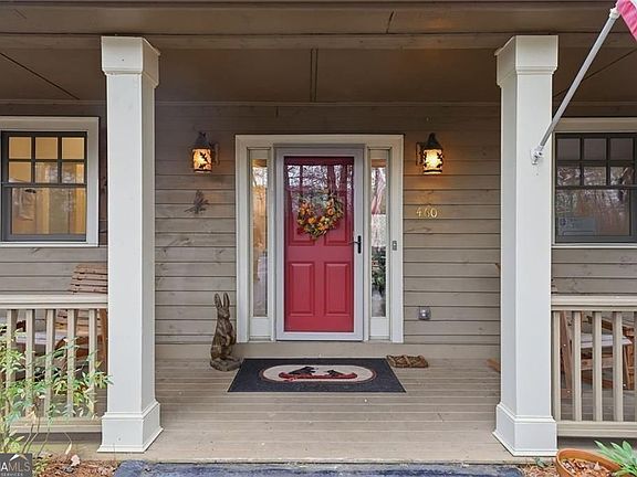 2nd image of 10 Chestnut Knoll Point