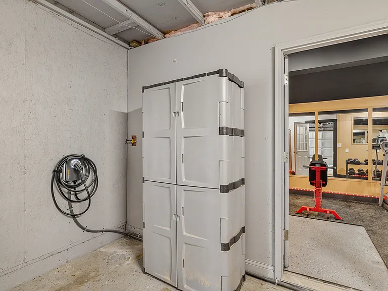11166 Riverview Dr — Photo 40
