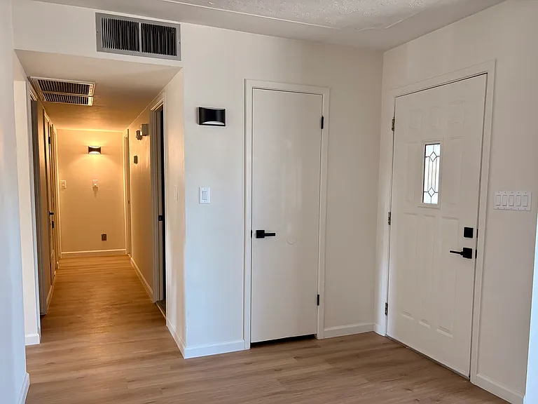 8702 E Starlight Way — Photo 12