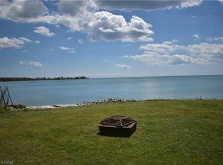 3 Horseshoe Bay Rd, Haldimand County, ON N1A 2W8